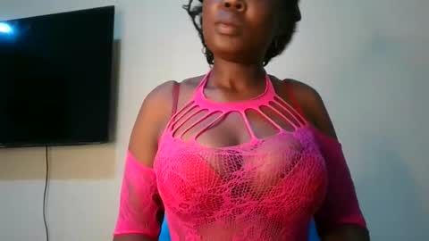Snapshot of joankein_255 chatting on 06/01/26, 04:03 varl online show from 06/01/26, 04:03