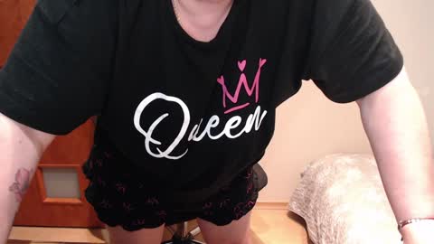 Joanna and Greg online show from 02/04/25, 10:32