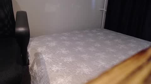 Joanna and Greg online show from 03/04/25, 02:10