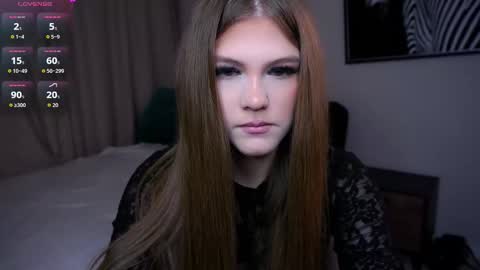 Karyn online show from 11/08/25, 06:24