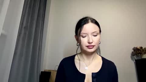 Joan online show from 04/12/26, 06:13