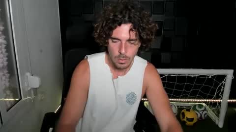 Snapshot of joaquin420_hot chatting on 05/30/26, 08:00 joaquin420_hot online show from 05/30/26, 08:00