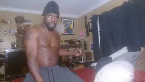 Snapshot of jocali chatting on 12/17/24, 01:27 Jokali9 online show from 12/17/24, 01:27