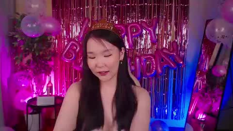 Amina online show from 03/02/25, 12:32