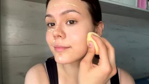 Mila online show from 04/10/26, 09:58