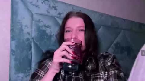 Sarah online show from 03/16/26, 04:44