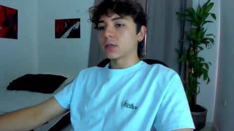 Snapshot of joe23___ chatting on 02/04/26, 12:22 Joe online show from 02/04/26, 12:22