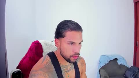 joe_esthetic online show from 11/06/25, 03:57