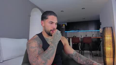 joe_esthetic online show from 03/27/26, 09:47