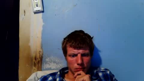 Snapshot of joeandice chatting on 07/13/26, 04:26 Unknown couple online show from 07/13/26, 04:26
