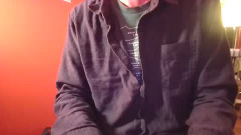 Snapshot of joeblow2525 chatting on 12/31/24, 03:42 joeblow2525 online show from 12/31/24, 03:42