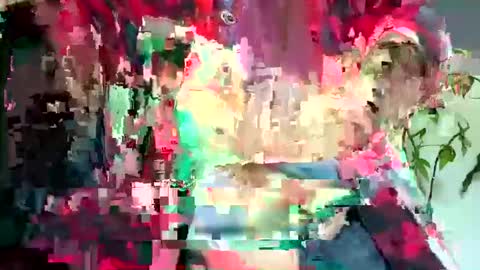 Snapshot of joeblow2525 chatting on 10/04/25, 12:25 joeblow2525 online show from 10/04/25, 12:25