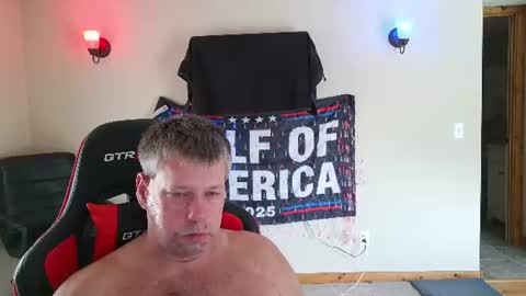 Snapshot of joejoe__ chatting on 06/19/26, 04:33 joejoe__ online show from 06/19/26, 04:33