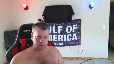 Snapshot of joejoe__ chatting on 07/31/26, 03:55 joejoe__ online show from 07/31/26, 03:55