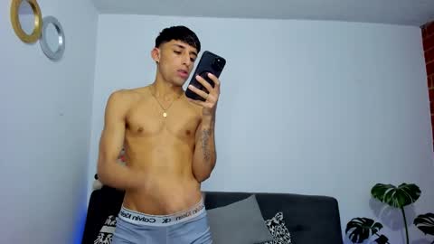 joel_foxx online show from 11/28/25, 11:18