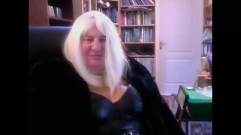 Snapshot of joelatex chatting on 12/19/24, 09:29 Joelatex online show from 12/19/24, 09:29