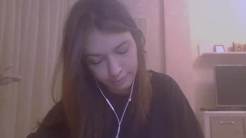 Snapshot of joelbigalk chatting on 10/13/25, 04:18 Jennifer online show from 10/13/25, 04:18