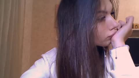 Jennifer online show from 11/14/25, 05:33