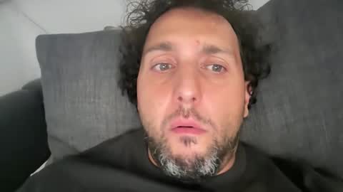 Snapshot of joeyamsterdam chatting on 06/06/26, 01:38 joeyamsterdam online show from 06/06/26, 01:38