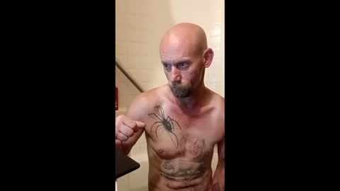joeybcali79 online show from 05/18/26, 07:14