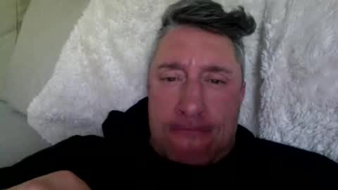 Snapshot of joeyjoe832 chatting on 05/04/26, 01:18 joeyjoe832 online show from 05/04/26, 01:18