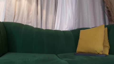     online show from 02/07/25, 05:10