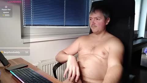 Snapshot of jogger1991 chatting on 02/08/25, 02:05 Jogger1991 online show from 02/08/25, 02:05