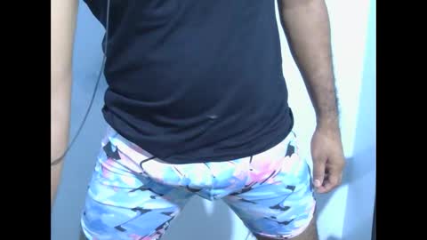 Snapshot of johan2222222222 chatting on 11/20/25, 06:24 johan2222222222 online show from 11/20/25, 06:24