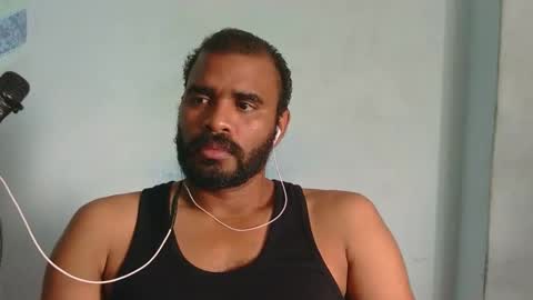 Snapshot of johan2222222222 chatting on 02/11/26, 08:03 johan2222222222 online show from 02/11/26, 08:03