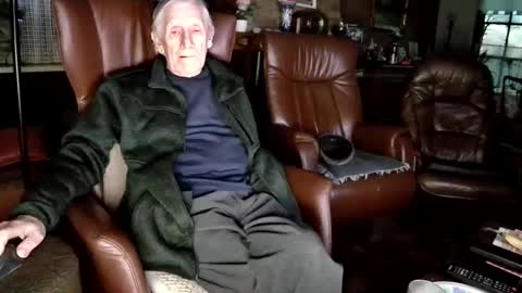 Snapshot of johan7_heet chatting on 01/13/25, 04:30 johan7 heet online show from 01/13/25, 04:30