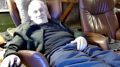 Snapshot of johan7_heet chatting on 02/21/25, 10:15 johan7 heet online show from 02/21/25, 10:15