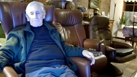 Snapshot of johan7_heet chatting on 02/23/25, 07:49 johan7 heet online show from 02/23/25, 07:49