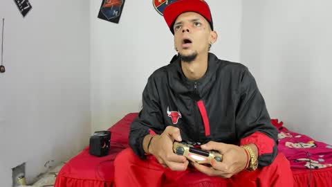 johan_and_antonella online show from 02/28/25, 12:32