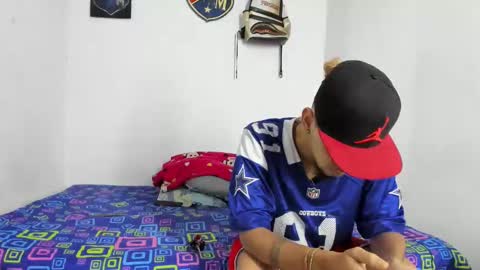 johan_and_antonella online show from 11/13/25, 04:11