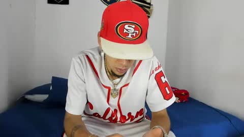 johan_and_antonella online show from 12/18/25, 08:04