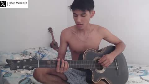 Snapshot of johan_mancini_r chatting on 01/06/25, 04:55 johan_mancini_r online show from 01/06/25, 04:55