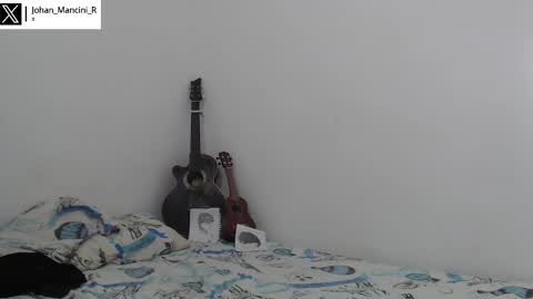 Snapshot of johan_mancini_r chatting on 02/21/25, 06:59 johan_mancini_r online show from 02/21/25, 06:59