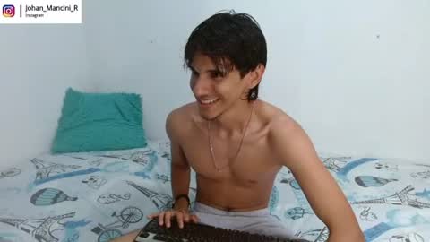 Snapshot of johan_mancini_r chatting on 06/26/26, 05:06 johan_mancini_r online show from 06/26/26, 05:06
