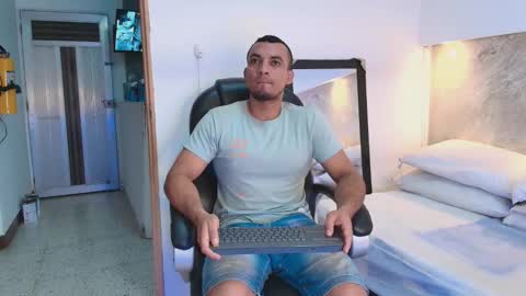 johan online show from 02/23/26, 06:44