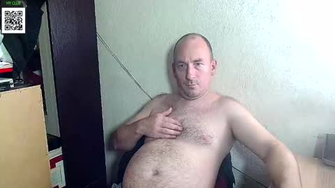 Snapshot of johanbarker chatting on 02/25/25, 05:36 Johan online show from 02/25/25, 05:36