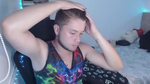 Snapshot of johanleonsweetboy chatting on 01/08/25, 07:03 JOHAN independient model online show from 01/08/25, 07:03