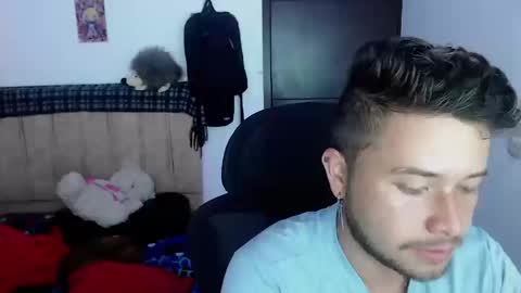 Snapshot of johanleonsweetboy chatting on 09/23/25, 09:18 JOHAN independient model online show from 09/23/25, 09:18