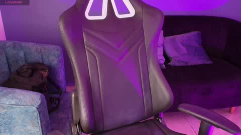 johanna_angel_ online show from 09/27/25, 11:37