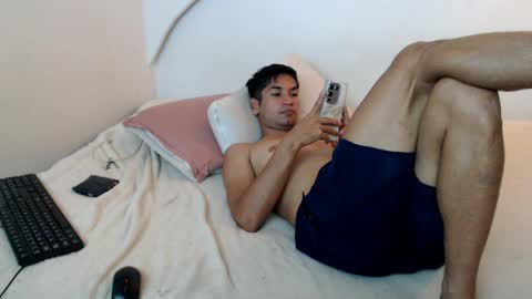 johanoro333 online show from 04/16/26, 03:57