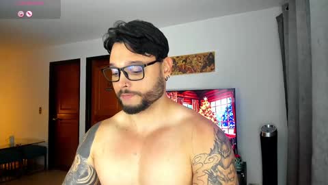 Snapshot of johatsu chatting on 12/24/24, 03:38 King - online show from 12/24/24, 03:38