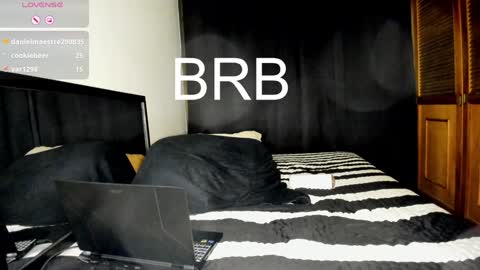 Snapshot of johatsu chatting on 01/28/25, 01:29 King - online show from 01/28/25, 01:29