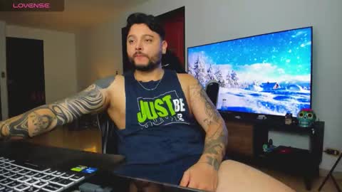 Snapshot of johatsu chatting on 10/29/25, 11:39 King - online show from 10/29/25, 11:39