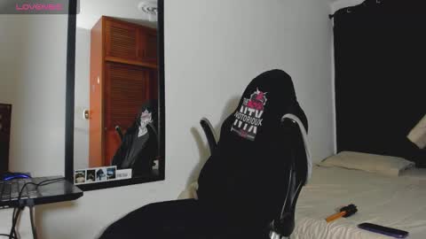 Snapshot of johatsu chatting on 01/12/26, 10:26 King - online show from 01/12/26, 10:26