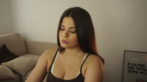 Snapshot of joheredia chatting on 05/23/26, 12:20 Jo online show from 05/23/26, 12:20
