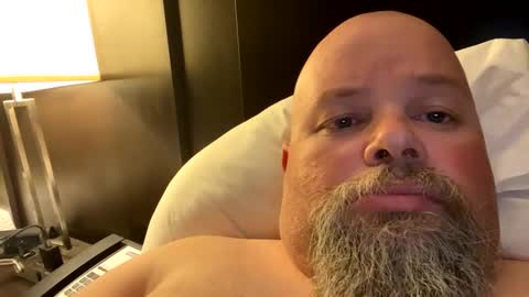 Snapshot of john40a chatting on 03/12/25, 02:20 John online show from 03/12/25, 02:20